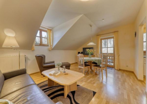Private Wohnung mit Balkon Aussicht auf den Wald